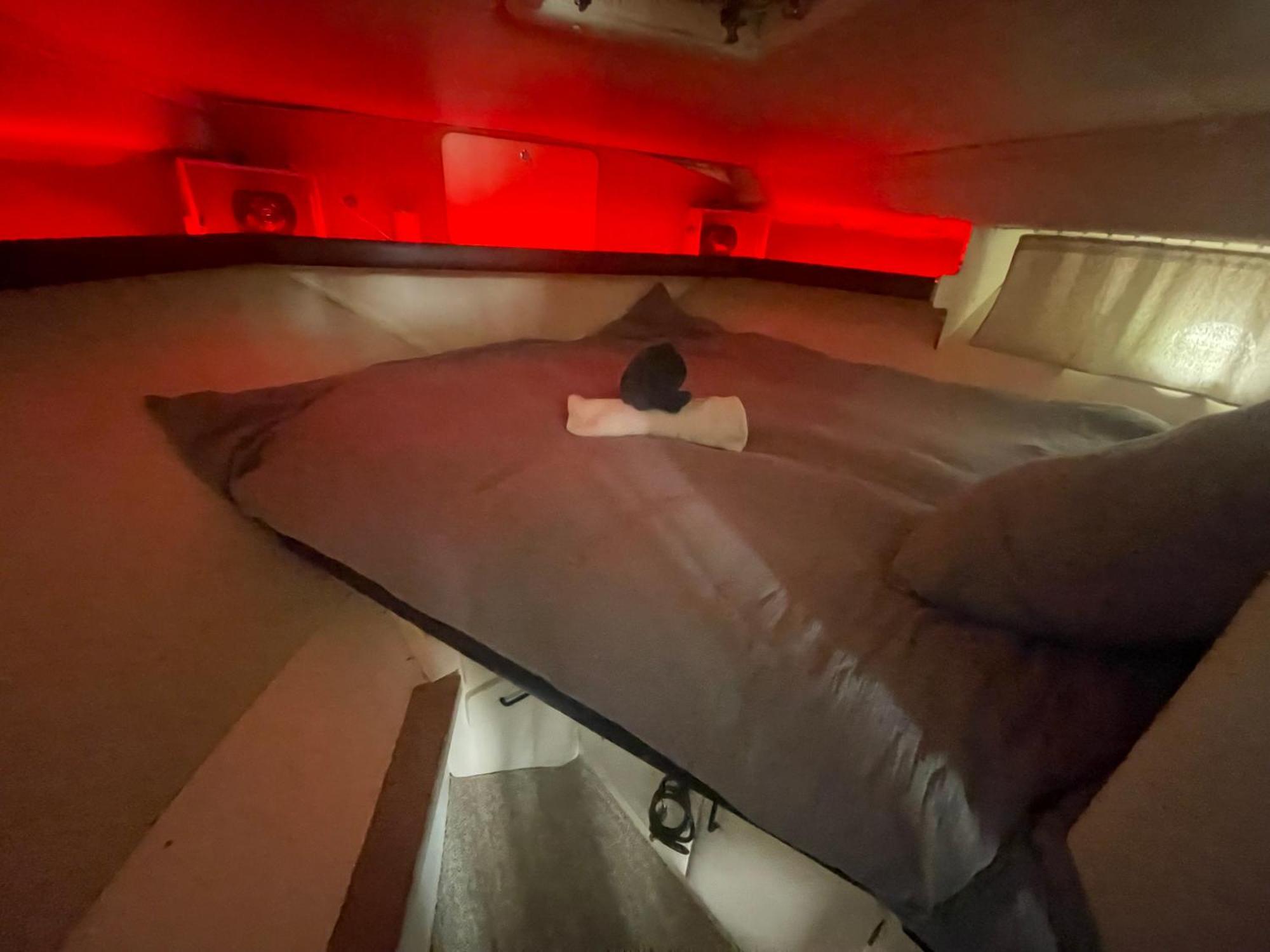 Nuit Insolite Et Cocon Valence  Esterno foto
